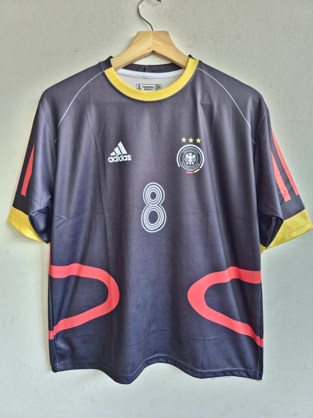 Germany 2005-07 away (KROOS) - View 1